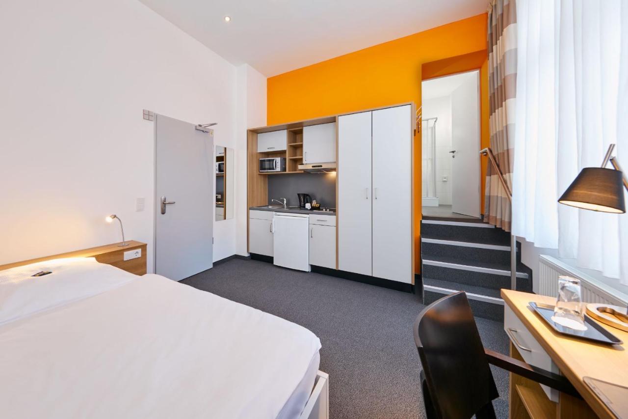 Townhouse Düsseldorf Aparthotel Buitenkant foto